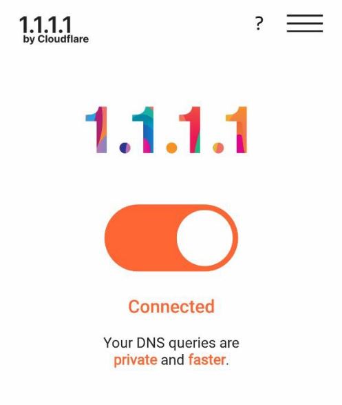 Ứng dụng 1.1.1.1 khi đã kích hoạt bằng cách kéo nút Connect